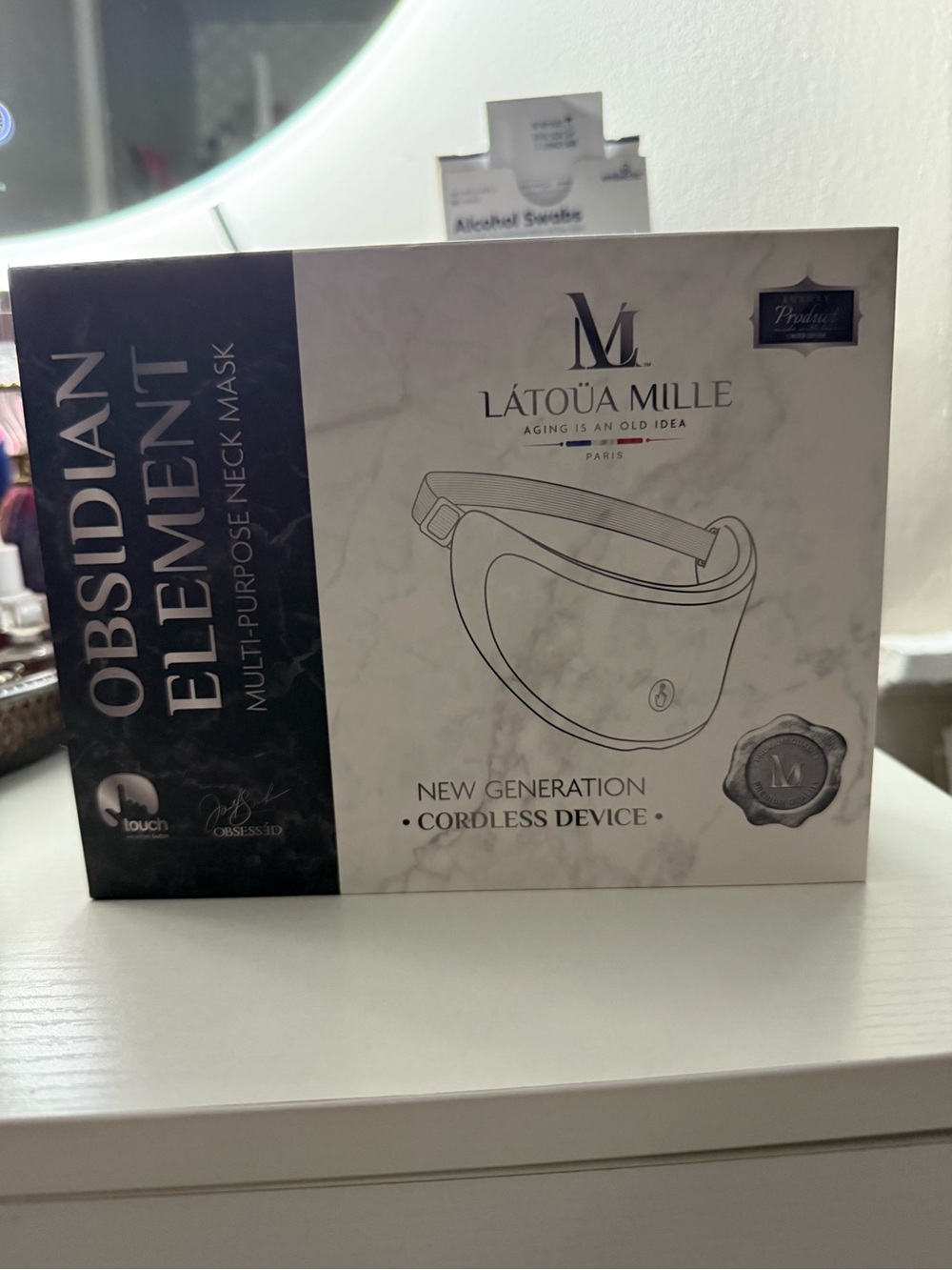Latoua Mille Obsidian Element neck light device  NIB